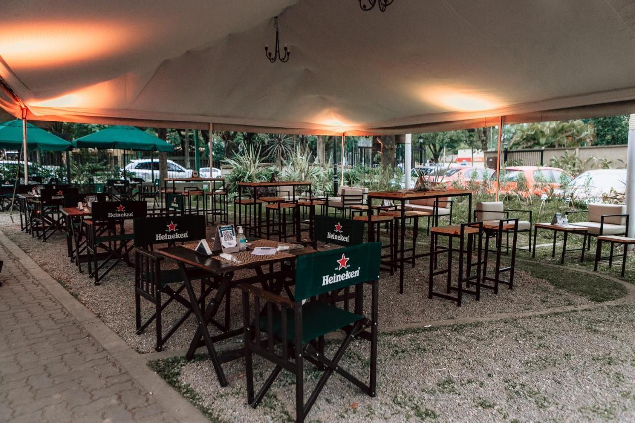Howard Johnson Hotel ירבה בואנה מראה חיצוני תמונה