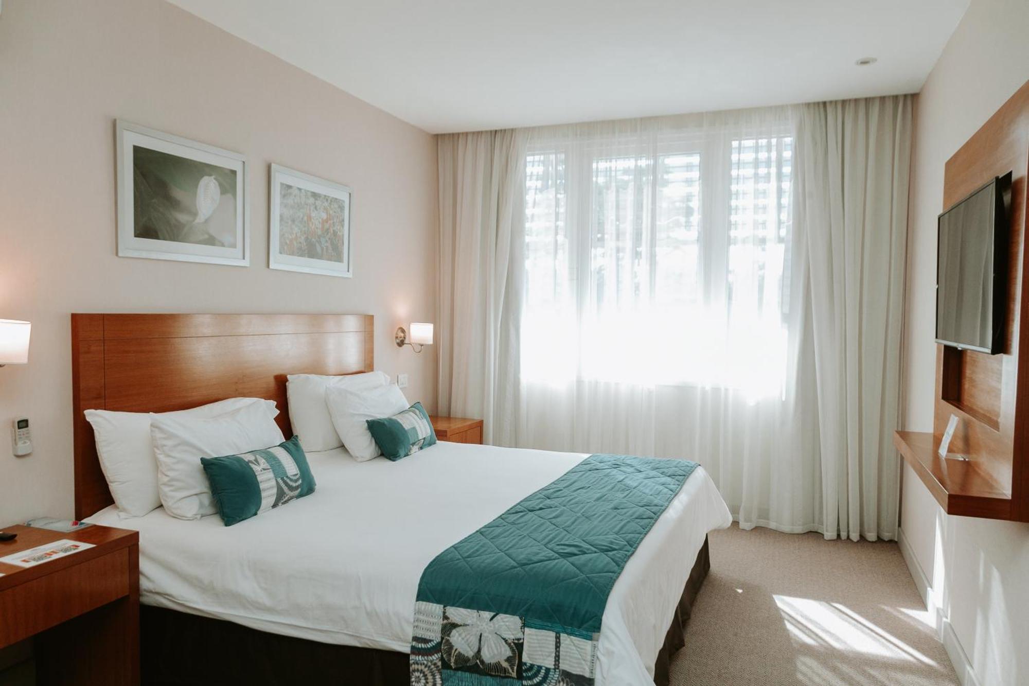 Howard Johnson Hotel ירבה בואנה מראה חיצוני תמונה