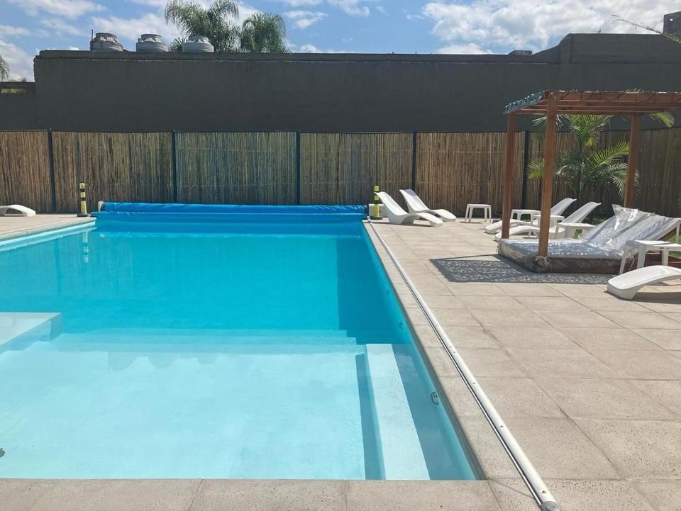 Howard Johnson Hotel ירבה בואנה מראה חיצוני תמונה
