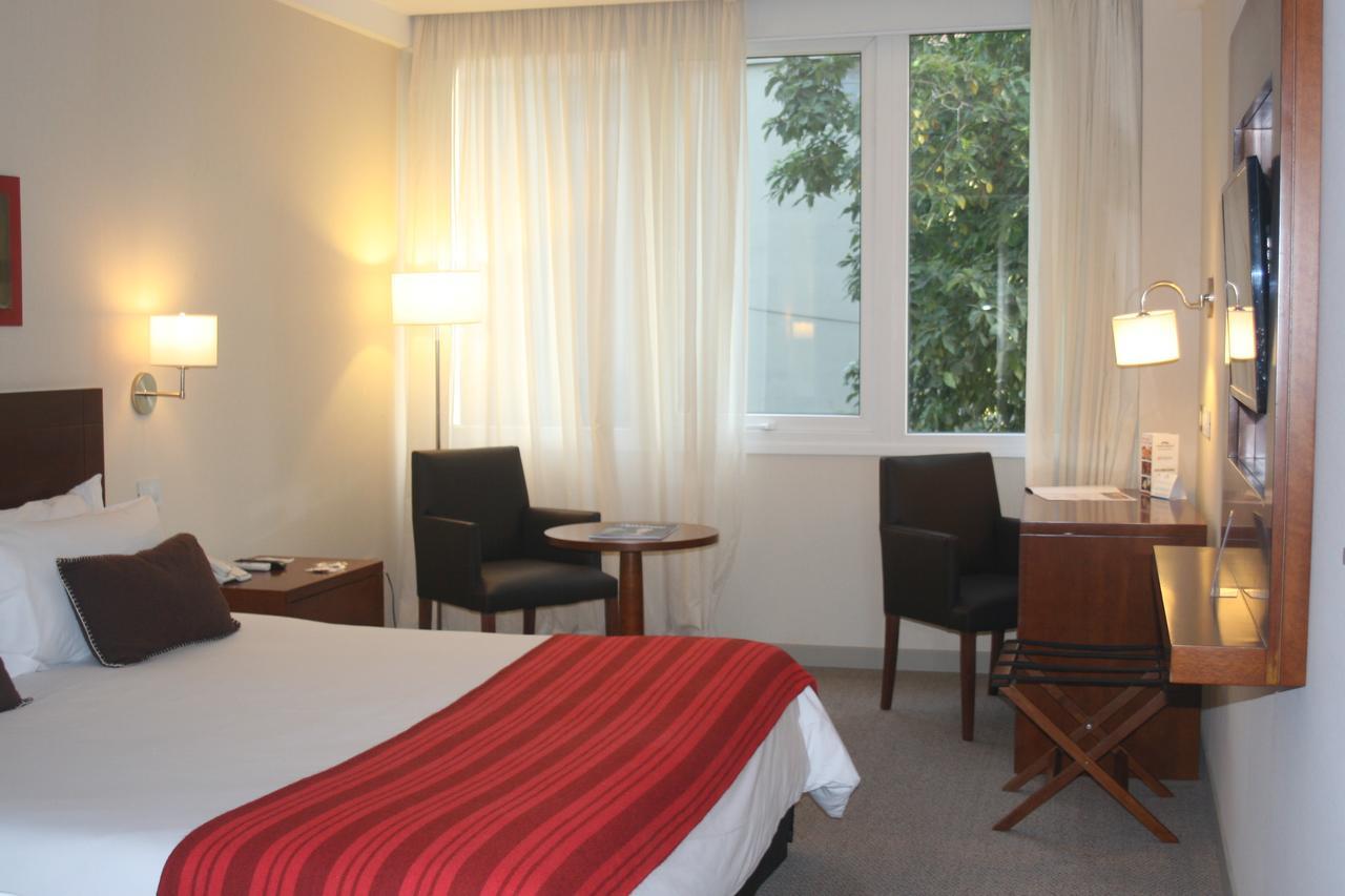 Howard Johnson Hotel ירבה בואנה מראה חיצוני תמונה